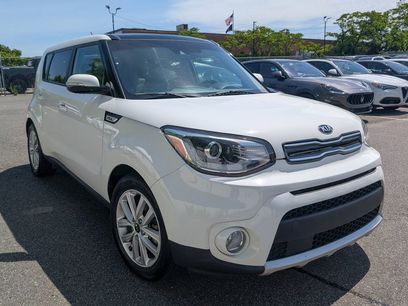Used 2018 Kia Soul + w/ + Primo LIT Package
