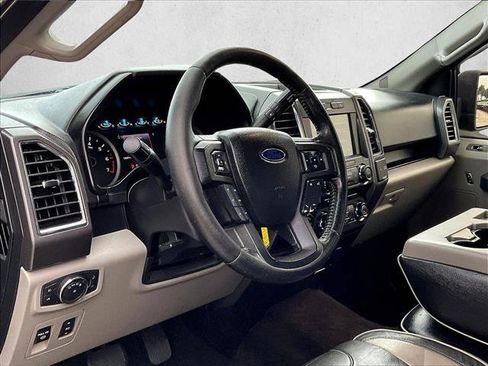Used 2016 Ford F150 XLT w/ Equipment Group 302A Luxury AWD/4WD image 11