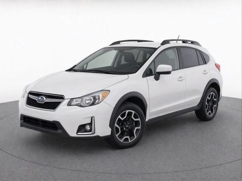 Used 2017 Subaru Crosstrek 2.0i Premium AWD/4WD image 3