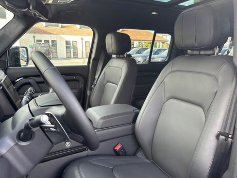 New 2026 Land Rover Defender 130 V8 image 6