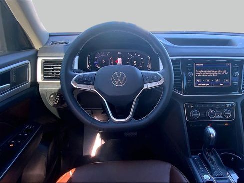 Used 2022 Volkswagen Atlas SE FWD image 6