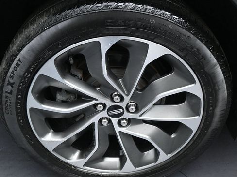 Used 2021 Lincoln Nautilus Reserve w/ Cargo Utility Package image 40