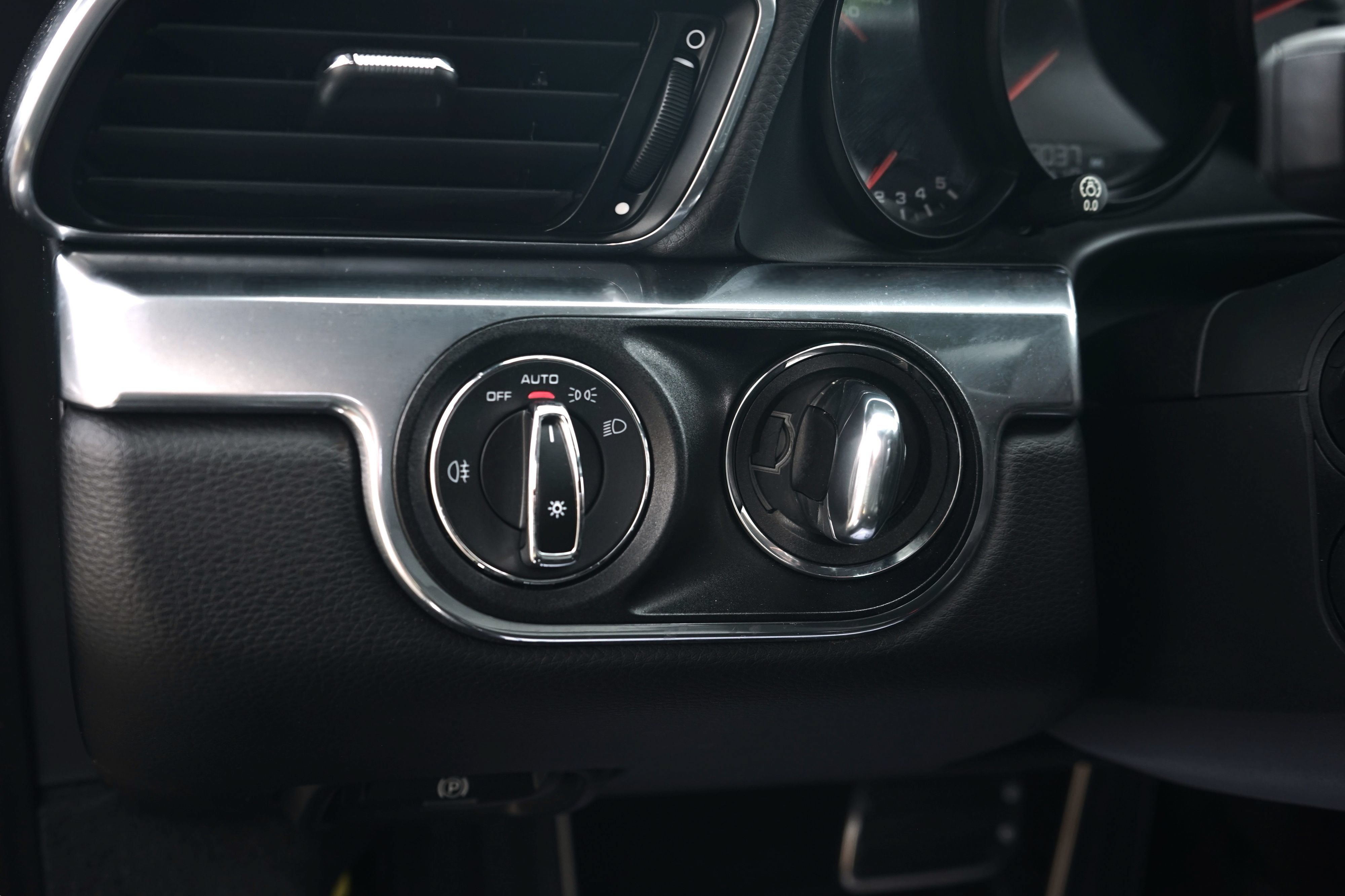 Used 2014 Porsche 911 Carrera S RWD image 17