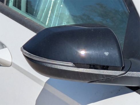 Used 2026 Hyundai Kona SEL Sport image 11