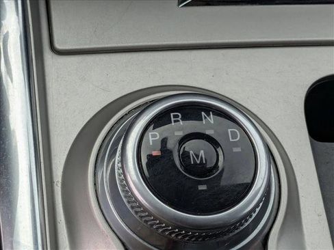 Used 2021 Ford Explorer Platinum w/ Equipment Group 601A image 12