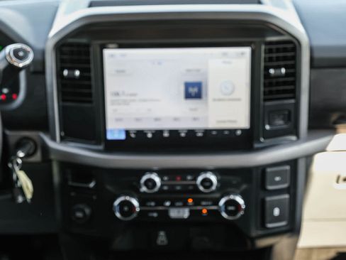 Used 2025 Ford F150 XLT w/ Equipment Group 301A Standard RWD image 14