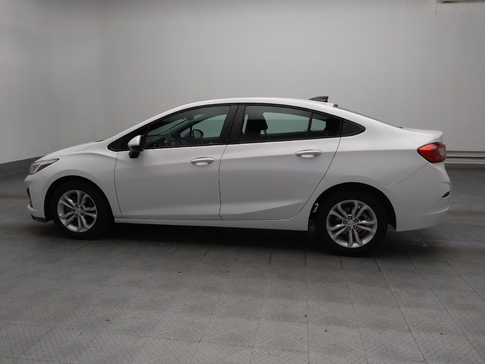 Used 2019 Chevrolet Cruze LS w/ LS Convenience Package FWD image 3