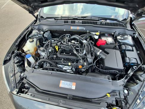Used 2020 Ford Fusion SE FWD image 13