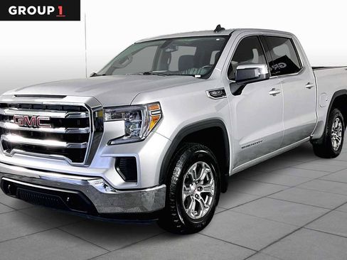 Used 2020 GMC Sierra 1500 SLE w/ SLE Value Package image 1