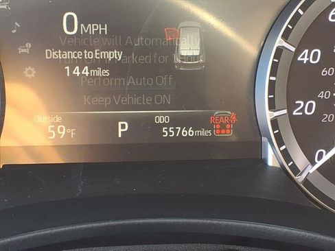 Used 2024 Toyota Highlander XLE image 26