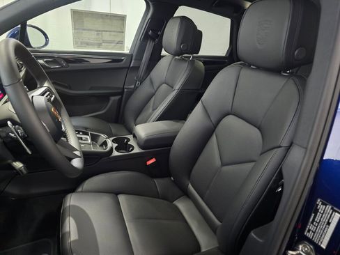 New 2026 Porsche Macan S image 5