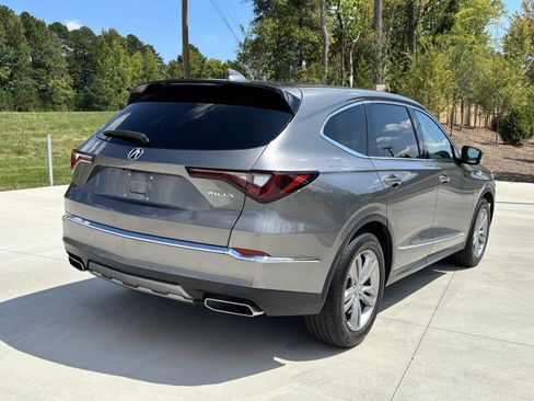 Used 2025 Acura MDX FWD image 10