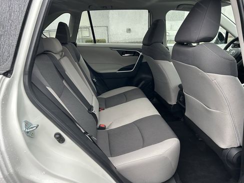 Certified 2025 Toyota RAV4 XLE w/ Convenience Package image 14