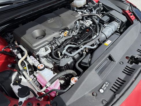 Certified 2025 Toyota Camry SE FWD image 21