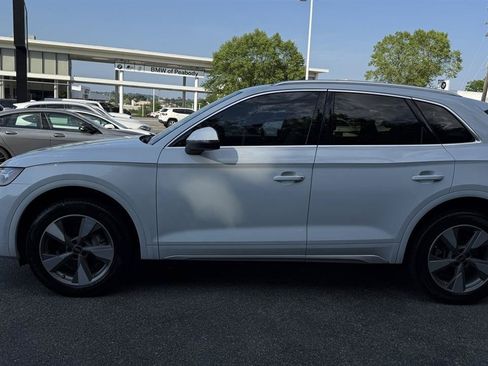 Used 2023 Audi Q5 2.0T Premium AWD/4WD image 11