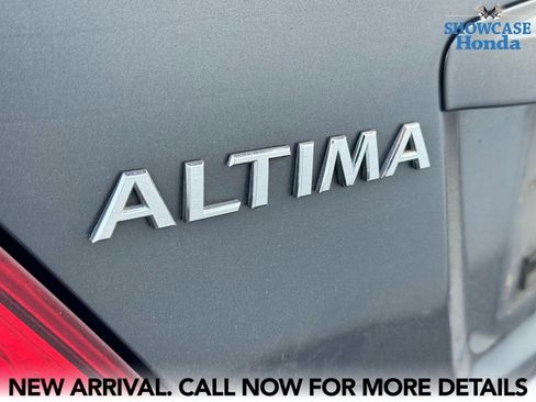 Used 2013 Nissan Altima 2.5 S w/ Premium Pkg image 8