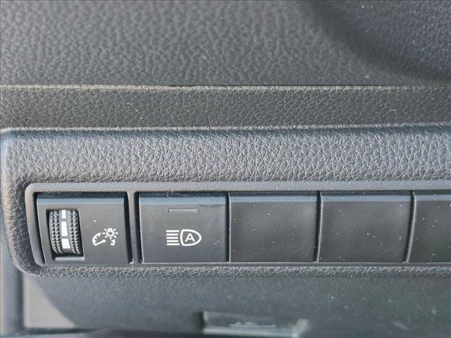Used 2022 Toyota Corolla SE FWD image 13