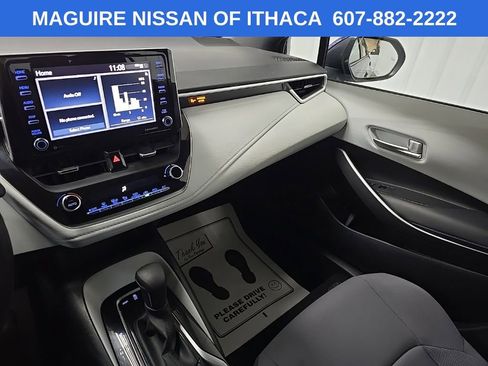 Used 2021 Toyota Corolla SE w/ SE Premium Package FWD image 26