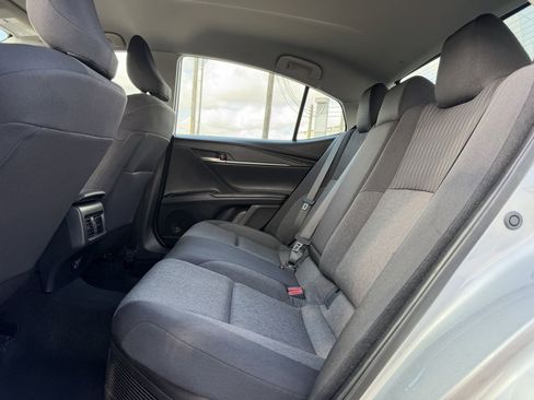 Used 2025 Toyota Camry LE FWD image 28