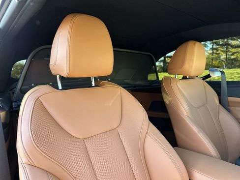 Used 2025 BMW 440i xDrive Convertible w/ Premium Package image 28