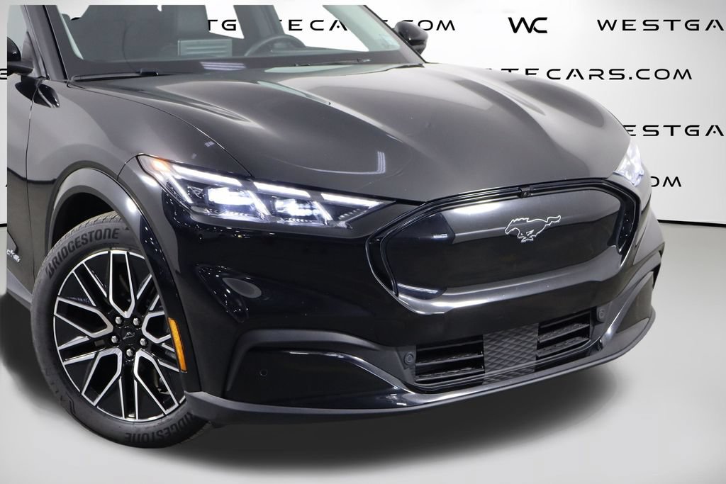 Used 2025 Ford Mustang Mach-E Premium AWD/4WD image 49