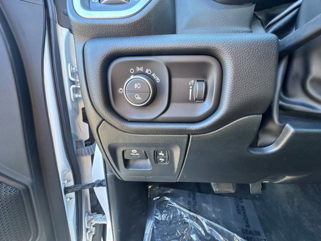 Used 2023 RAM 1500 Big Horn AWD/4WD image 27