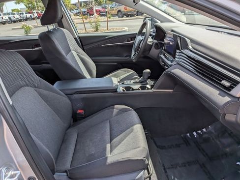 Used 2025 Toyota Camry LE FWD image 28