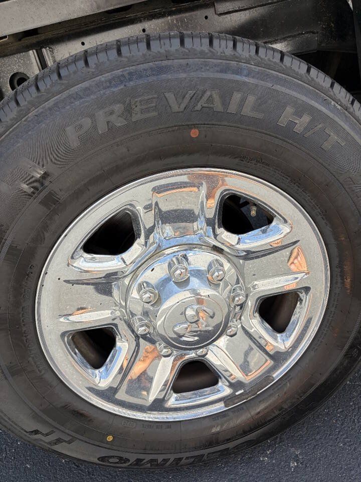 Used 2017 RAM 2500 Tradesman w/ Chrome Appearance Group AWD/4WD image 86