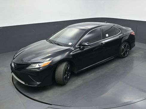 Used 2020 Toyota Camry XSE w/ Driver Assist Package image 31