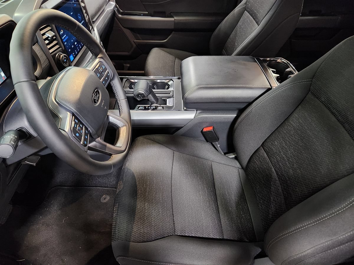 Used 2026 Ford F150 XLT w/ Equipment Group 302A MID AWD/4WD image 31