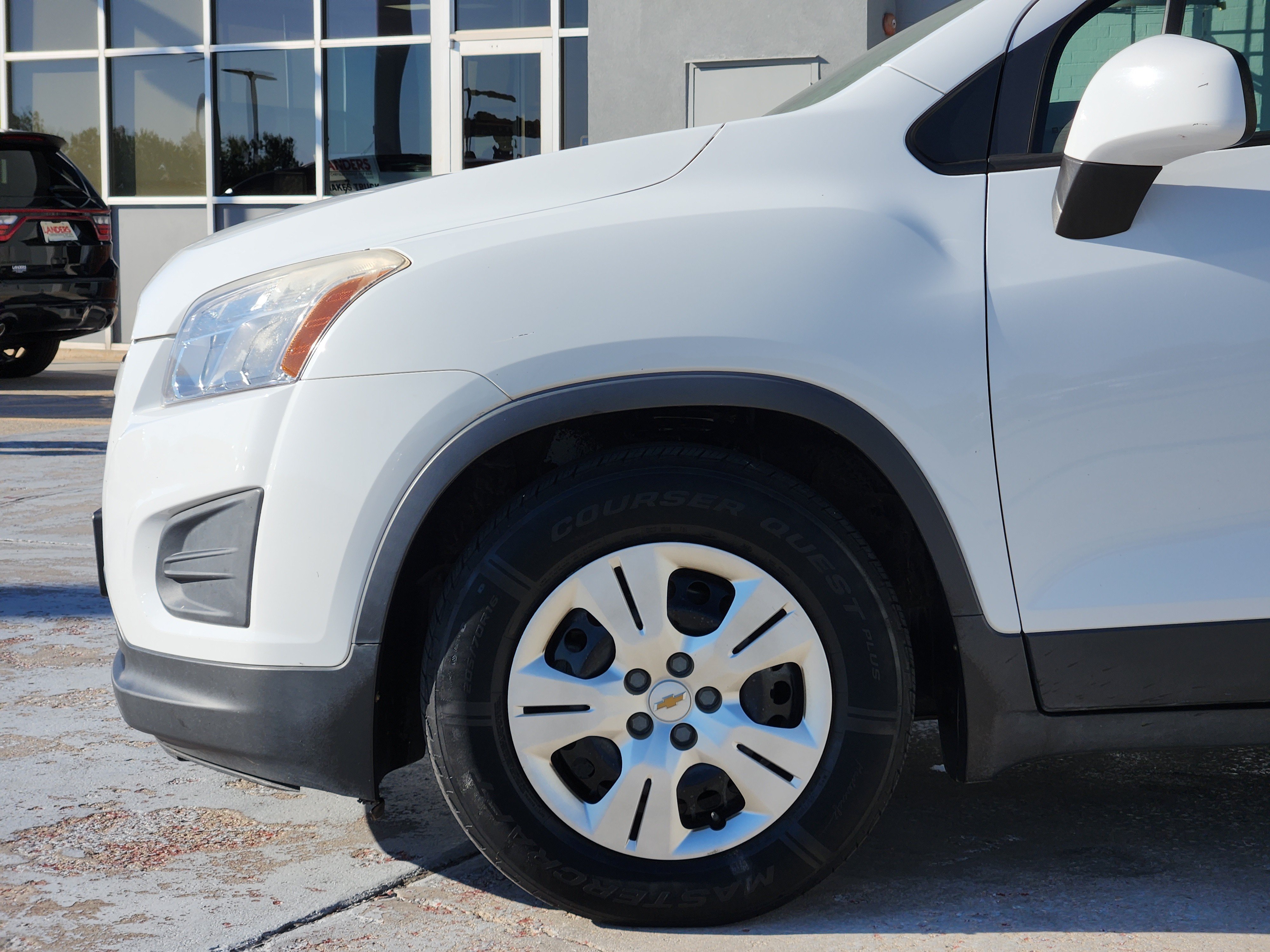 Used 2016 Chevrolet Trax LS FWD image 8