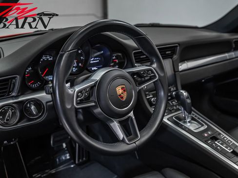 Used 2018 Porsche 911 Carrera image 33
