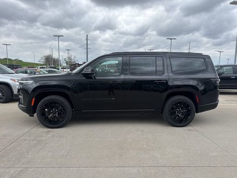 New 2026 Jeep Grand Wagoneer Limited AWD/4WD image 29