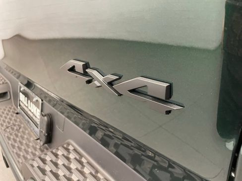 New 2026 RAM 1500 4x4 Crew Cab image 5