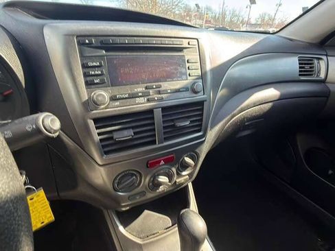 Used 2011 Subaru Impreza 2.5i image 13