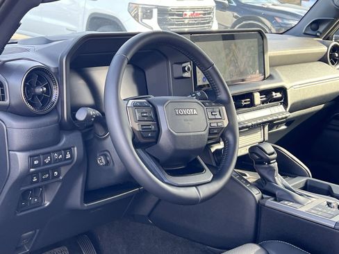 Used 2025 Toyota Land Cruiser image 15