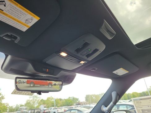 New 2025 Nissan Armada Platinum w/ Convenience Package image 30