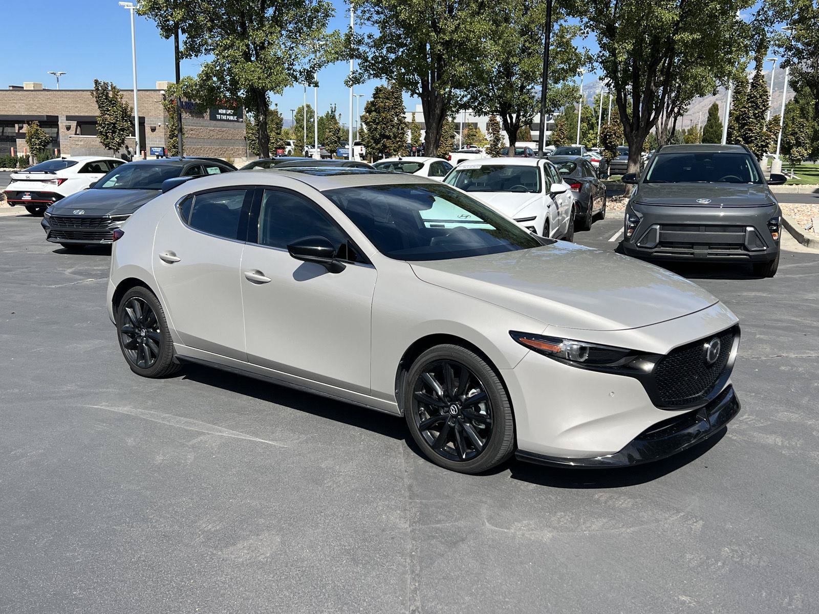 Used 2024 MAZDA MAZDA3 Hatchback w/Premium Plus Pkg AWD/4WD image 12