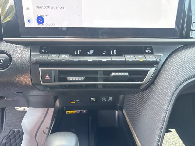 Used 2025 Toyota Camry SE w/ Multimedia Upgrade Package FWD image 20