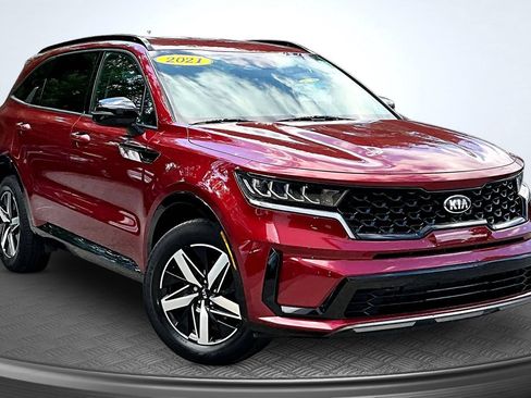 Used 2021 Kia Sorento S FWD image 3