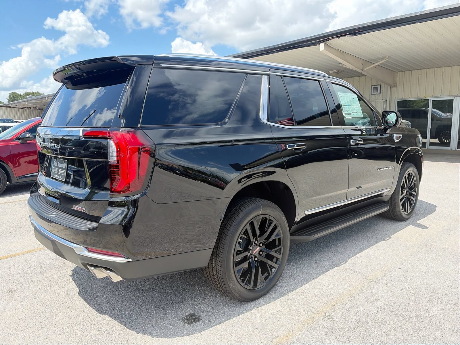 New 2026 GMC Yukon Denali RWD image 39