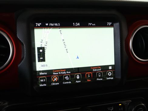 Used 2021 Jeep Wrangler Unlimited Rubicon AWD/4WD image 7