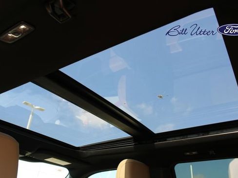 Used 2026 Ford F250 Lariat w/ Black Appearance Package image 17