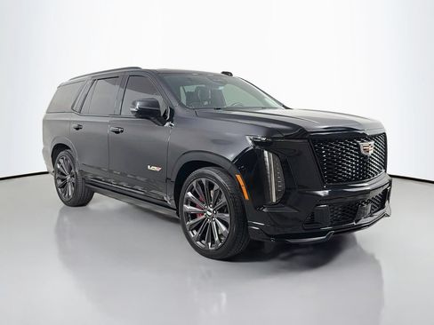 Used 2025 Cadillac Escalade V w/ LPO, Floor Liner Package AWD/4WD image 3