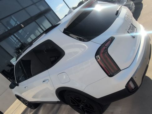 Certified 2023 Kia Telluride EX X-Line AWD/4WD image 13