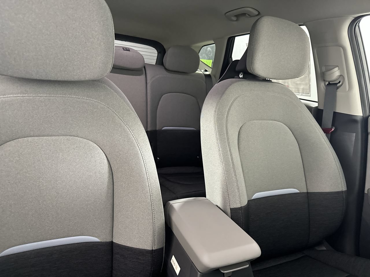 New 2027 Kia Seltos S FWD image 16