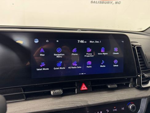 Used 2024 Kia Sportage X-Line w/ X-Line Premium Package image 19