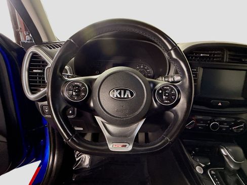 Used 2020 Kia Soul GT-Line w/ GT 2.0L Power Sunroof Package FWD image 13
