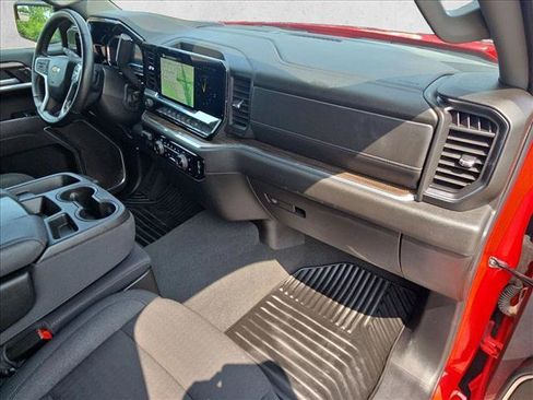 Used 2025 Chevrolet Silverado 1500 LT RWD image 22