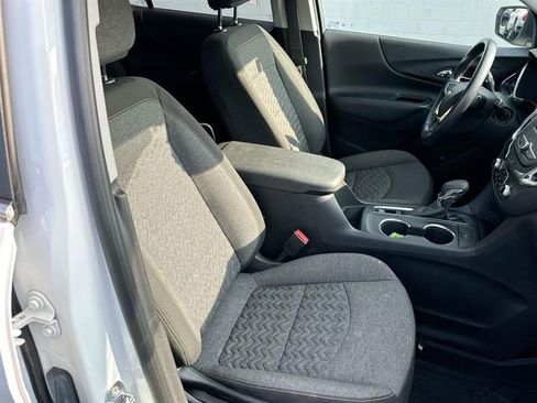 Certified 2022 Chevrolet Equinox LT FWD image 27